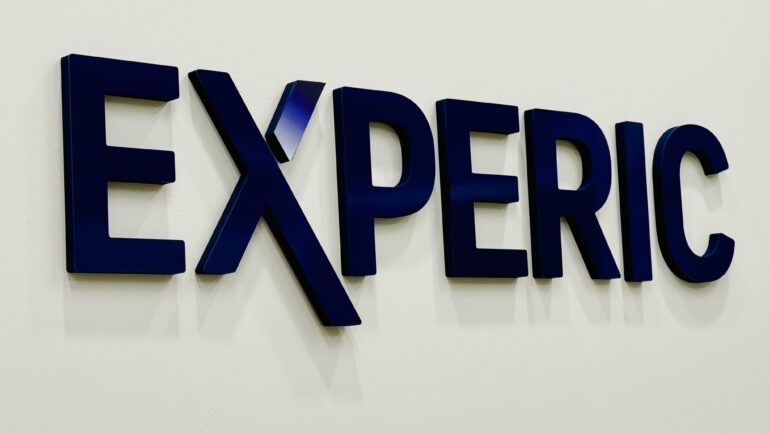 Experic Signage
